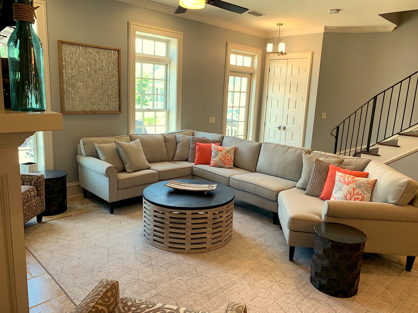 Shell Yeah open-plan living area — 30A luxury rental